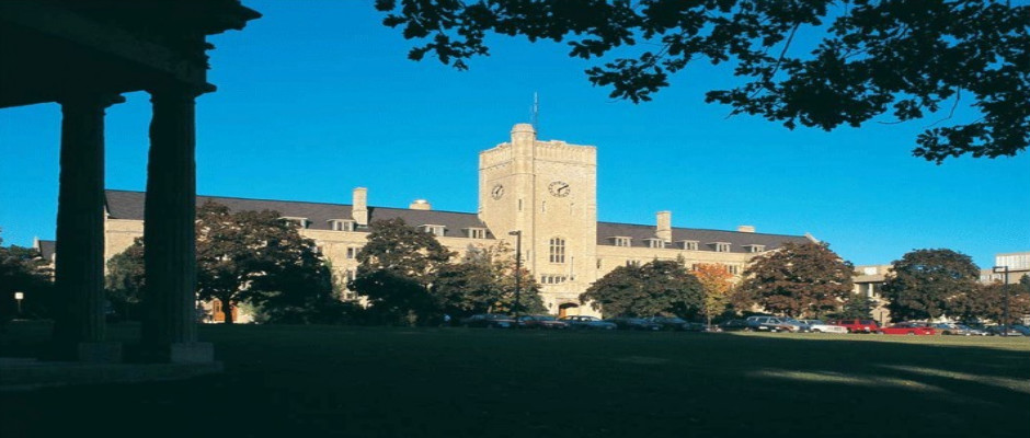 圭尔夫大学全景图片