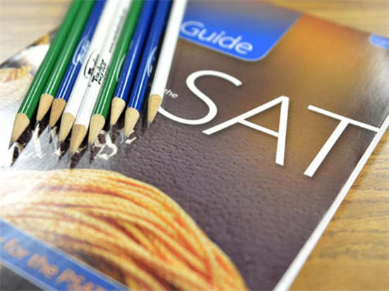 2016美国大学申请SAT/ACT平均分要求及文书截止日期