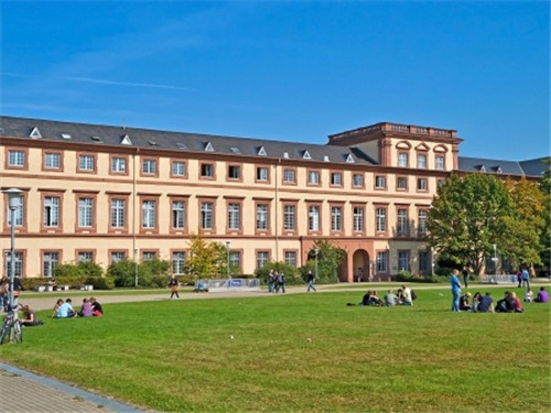 德国最佳研究型大学之一 埃朗根-纽伦堡大学学费攻略