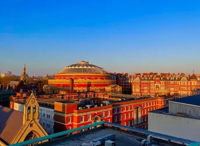 海外院校也 “拼流量”? 2025 全球大学影响力排名震撼发布,英国高校扭转局势,G5 名校再次荣归 TOP100!图6