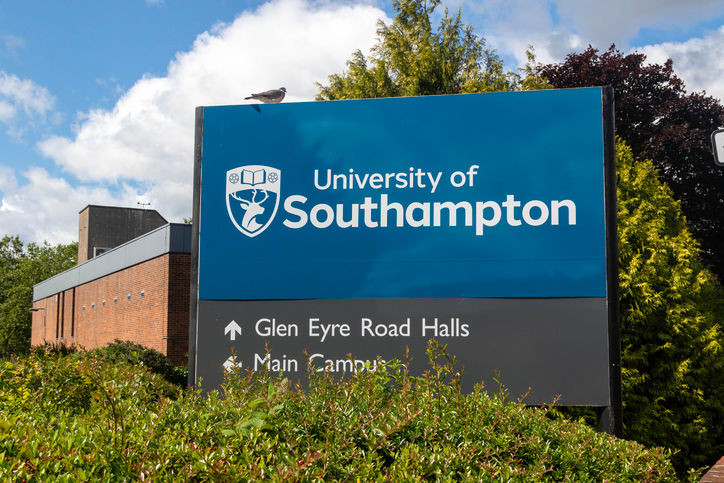 QS排名即将巨变?预测这些英国大学将强势崛起,雅思要求恐水涨船高!图14