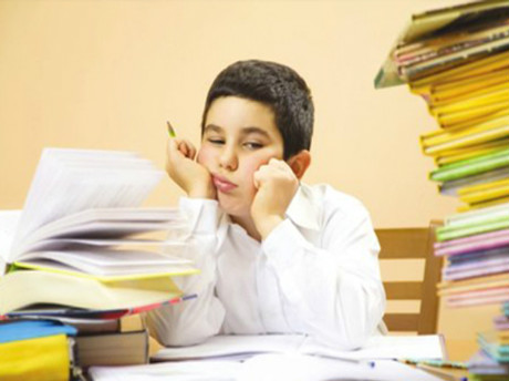 雅思写作真题范文犯罪类话题--青少年犯罪